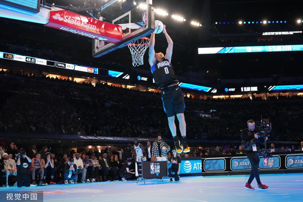 他不仅要在 他不仅要在