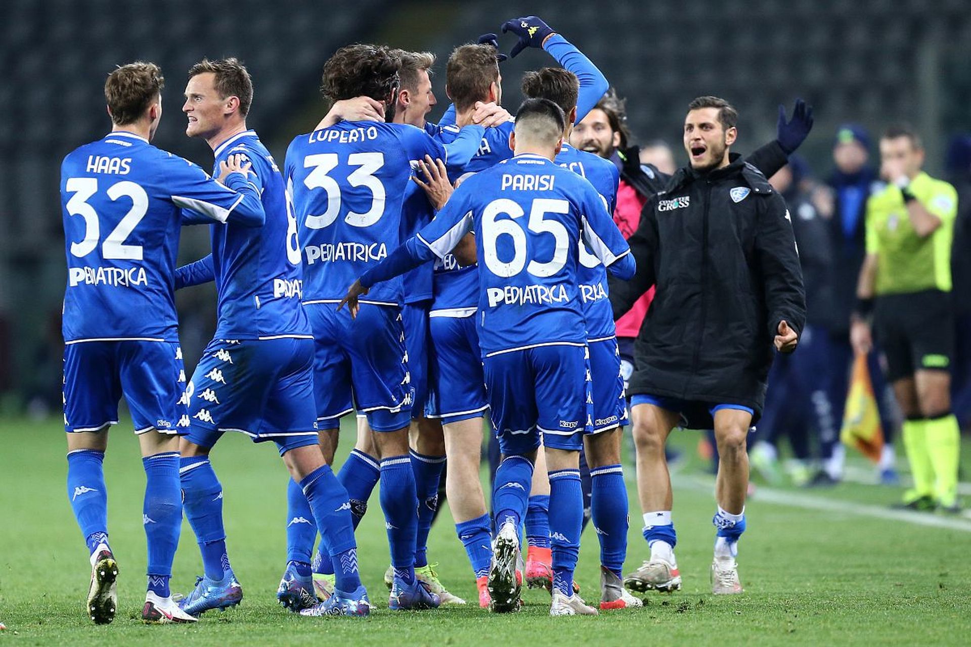 穆迪首发时 穆迪首发时